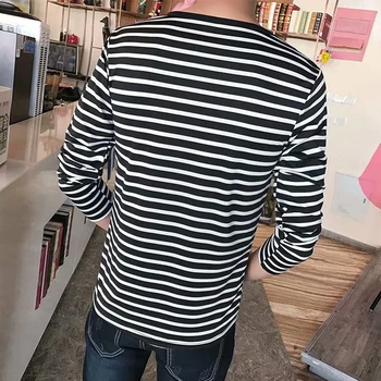 Стилен модел на райета в мъжките ежедневни ризи с кръгло деколте, тениски с дълъг ръкав за отдих, тениски най-високо качество.