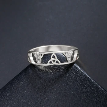 Пръстени Skyrim Trinity Triquetra Селтикс с възел от неръждаема стомана Златист цвят, пръстен на пръста си, Талисман, Амулет, Бижута Подарък за жени